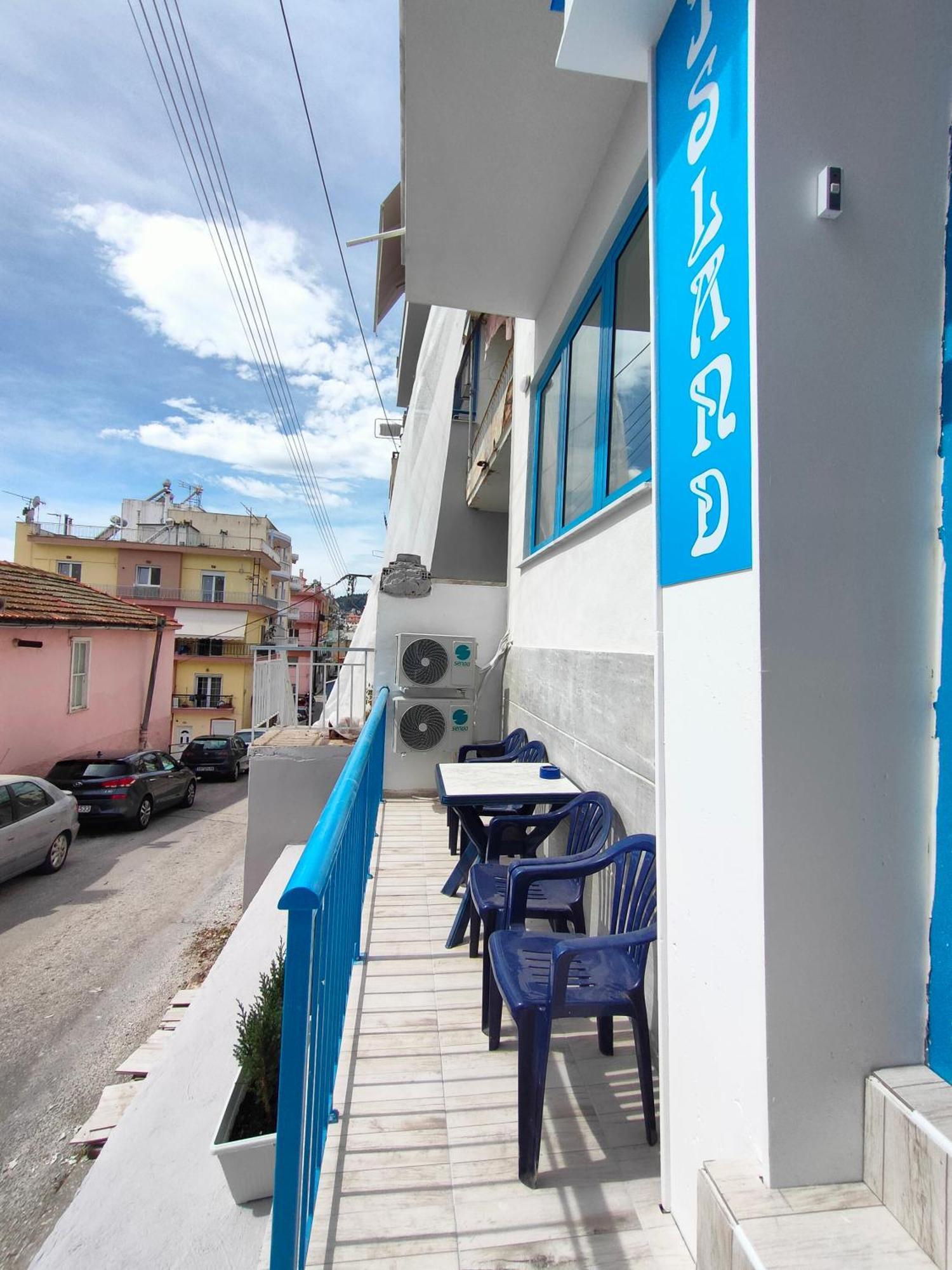 Island House *